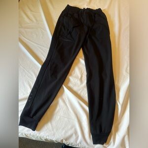 Set of 2 off brand scrub joggers xs